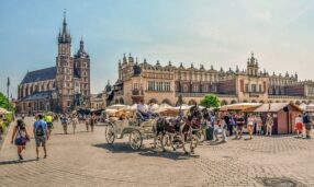 Viaje combinado Praga Cracovia {{brizy_dc_image_alt entityId=